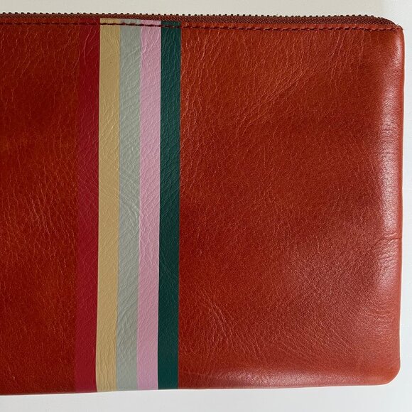 NWOT Madewell The Leather Pouch Clutch In Faded Rust Multi - Picture 3 of 6